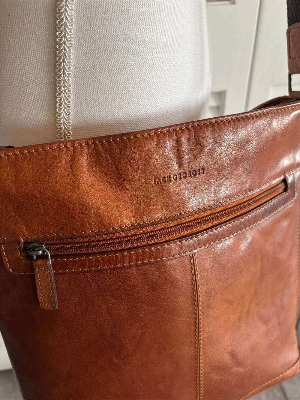 Jack Georges Voyager Honey Brown Buffalo Leather Cross Body Bag Travel Purse